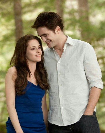 Edward-and-Bella-Cullen