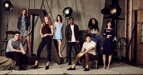 Famous in love - cast